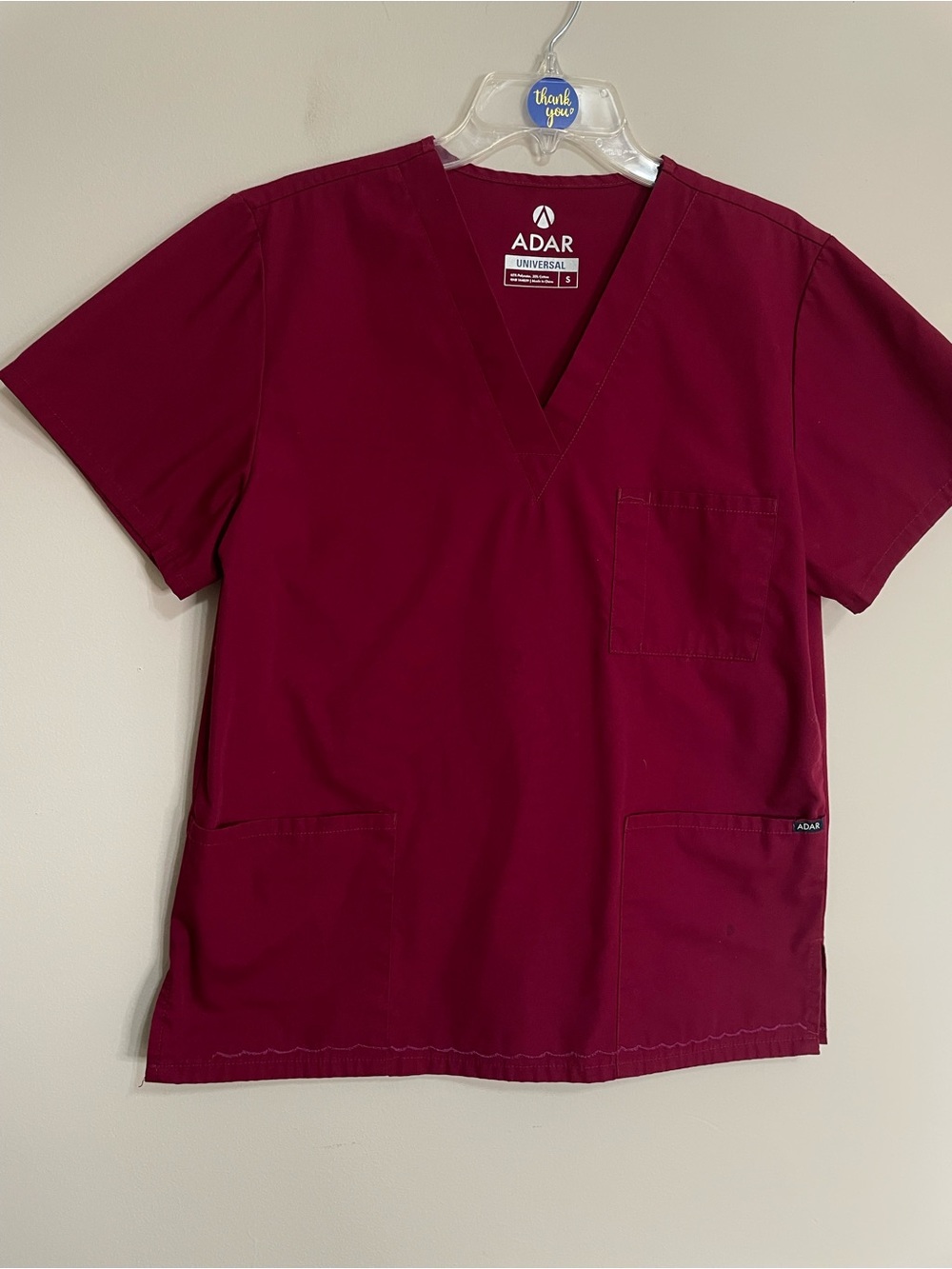 ADAR V-Neck Medical Scrub Top in Burgundy~ Size Small Medical